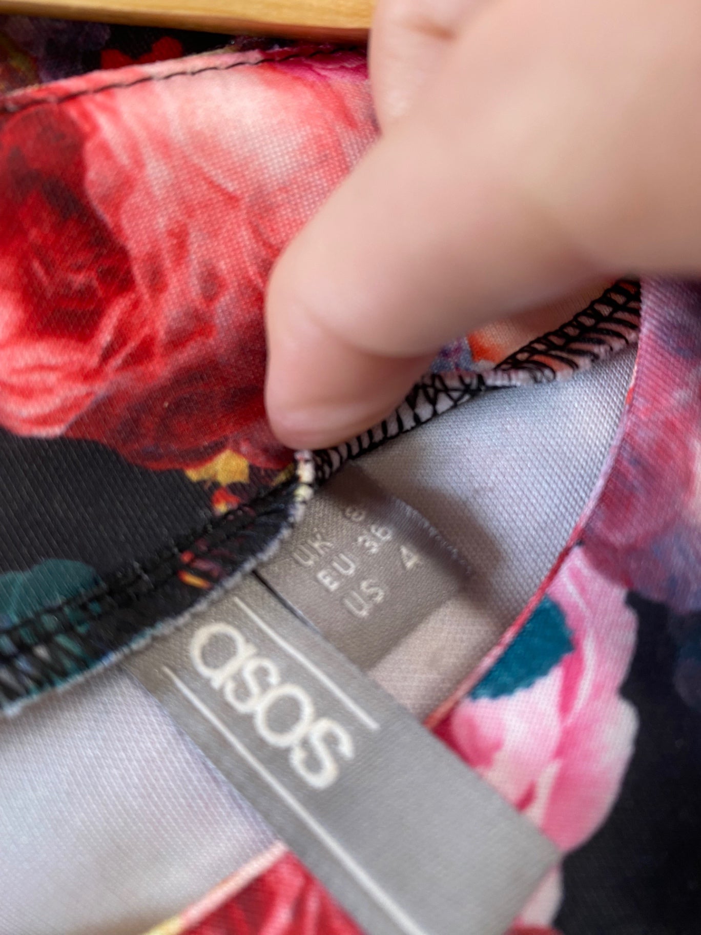 Gorgeous ASOS Mini Dress Uk8 Multicoloured floral SL002