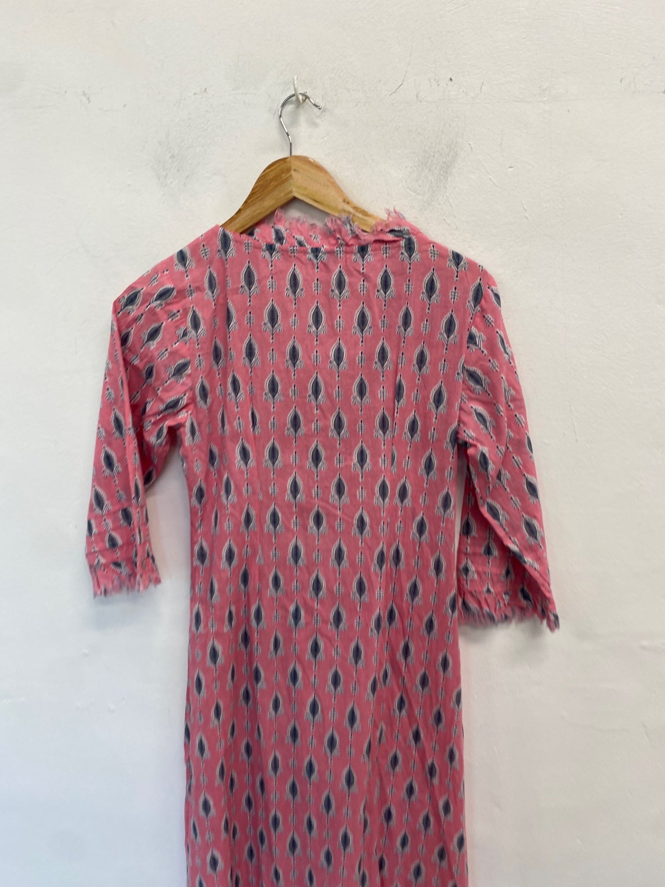 Gorgeous At last Maxi Dress UK8 Pink pattern LB006