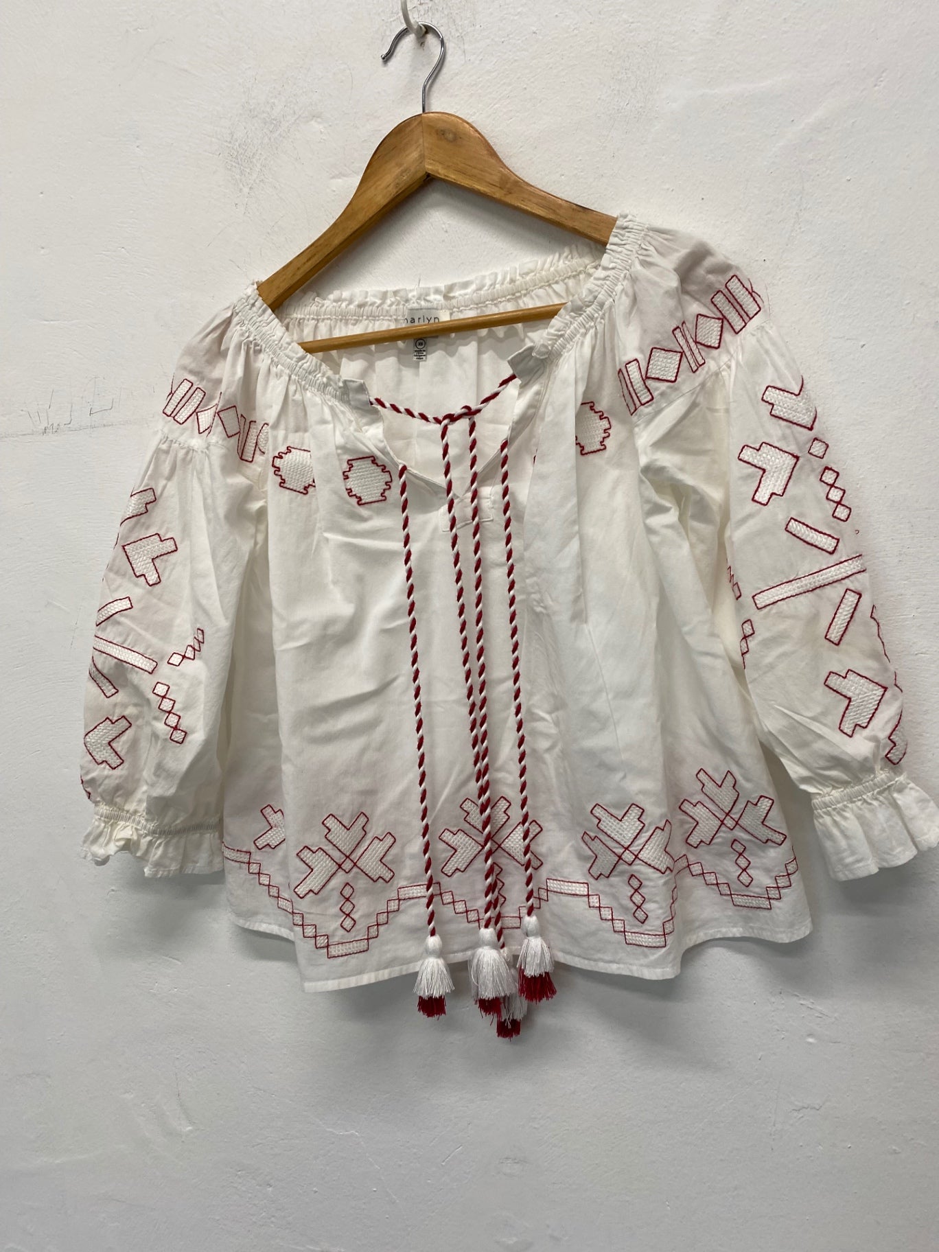 Gorgeous Harlyn Blouse UK XS White & red embroidery gypsy top LB006