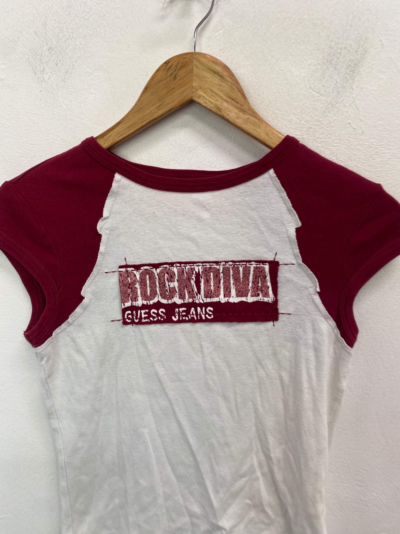 Gorgeous Guess Jeans T-Shir UK S White and red SL002