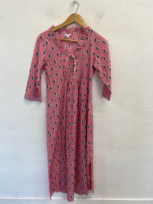 Gorgeous At last Maxi Dress UK8 Pink pattern LB006