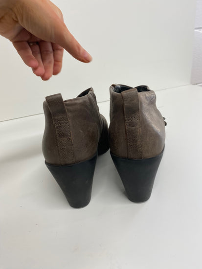 Gorgeous Camper Arlet Green Boots EUR 40  Uk7 Brown heels BM001