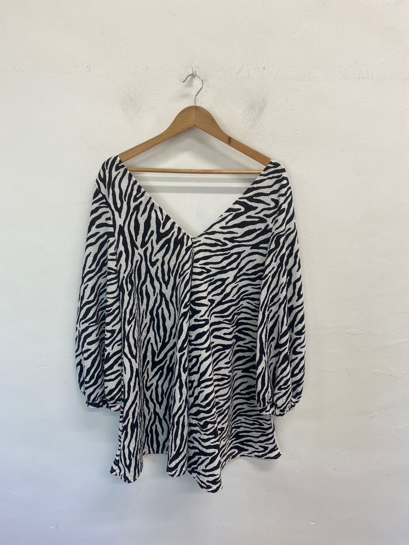 Gorgeous ASOS Mini Dress UK12 Black & White GS001