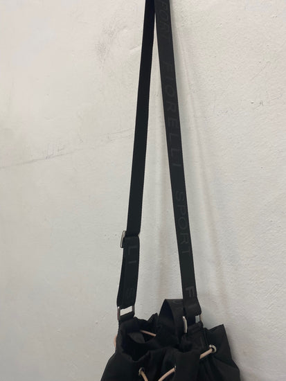 Gorgeous Fiorelli Sport Shoulder Bag One size Black & logo Drawstring GS001