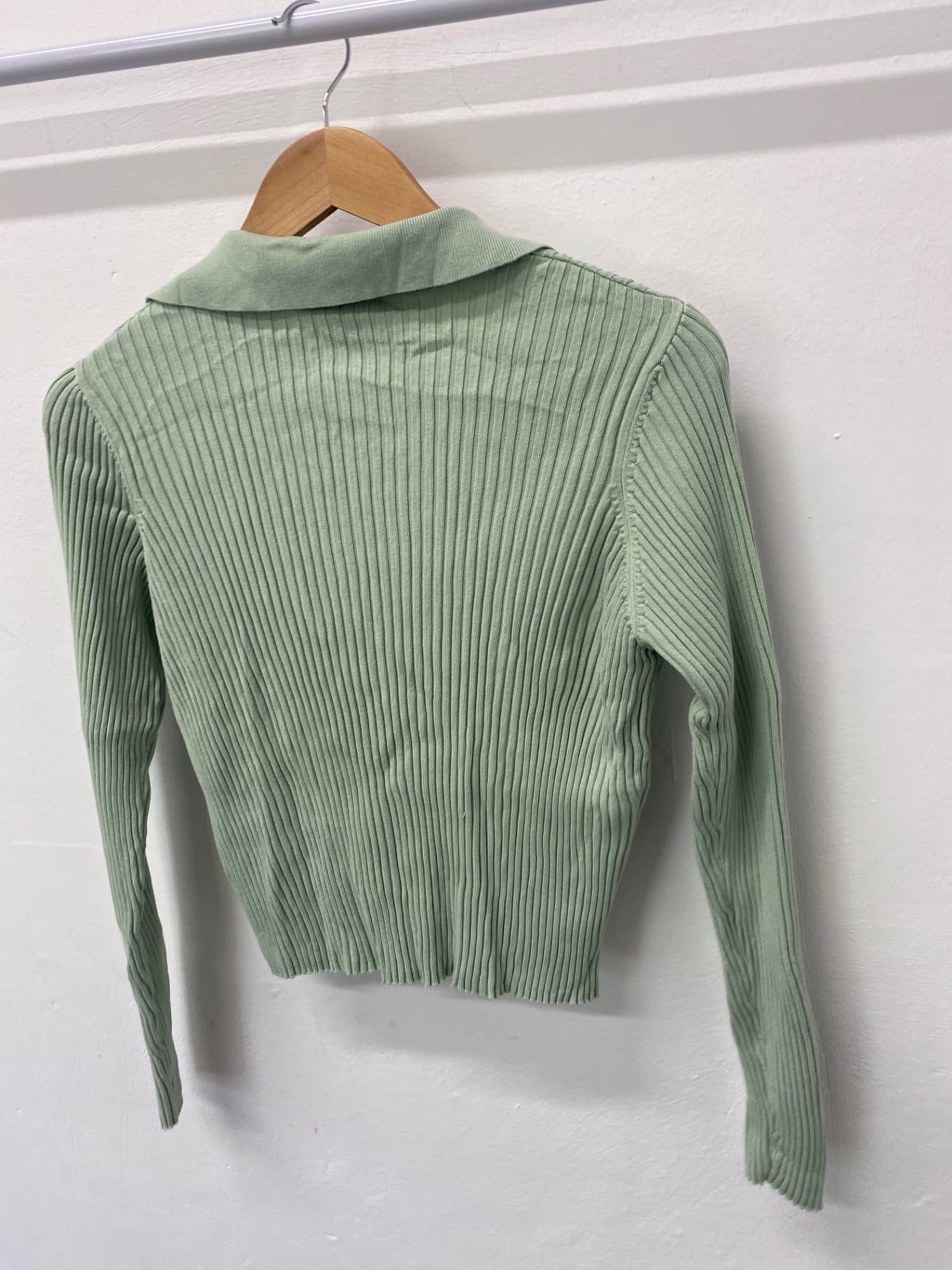 Gorgeous Pimkie Sweater UK L Light Green ribbed Collared GS001