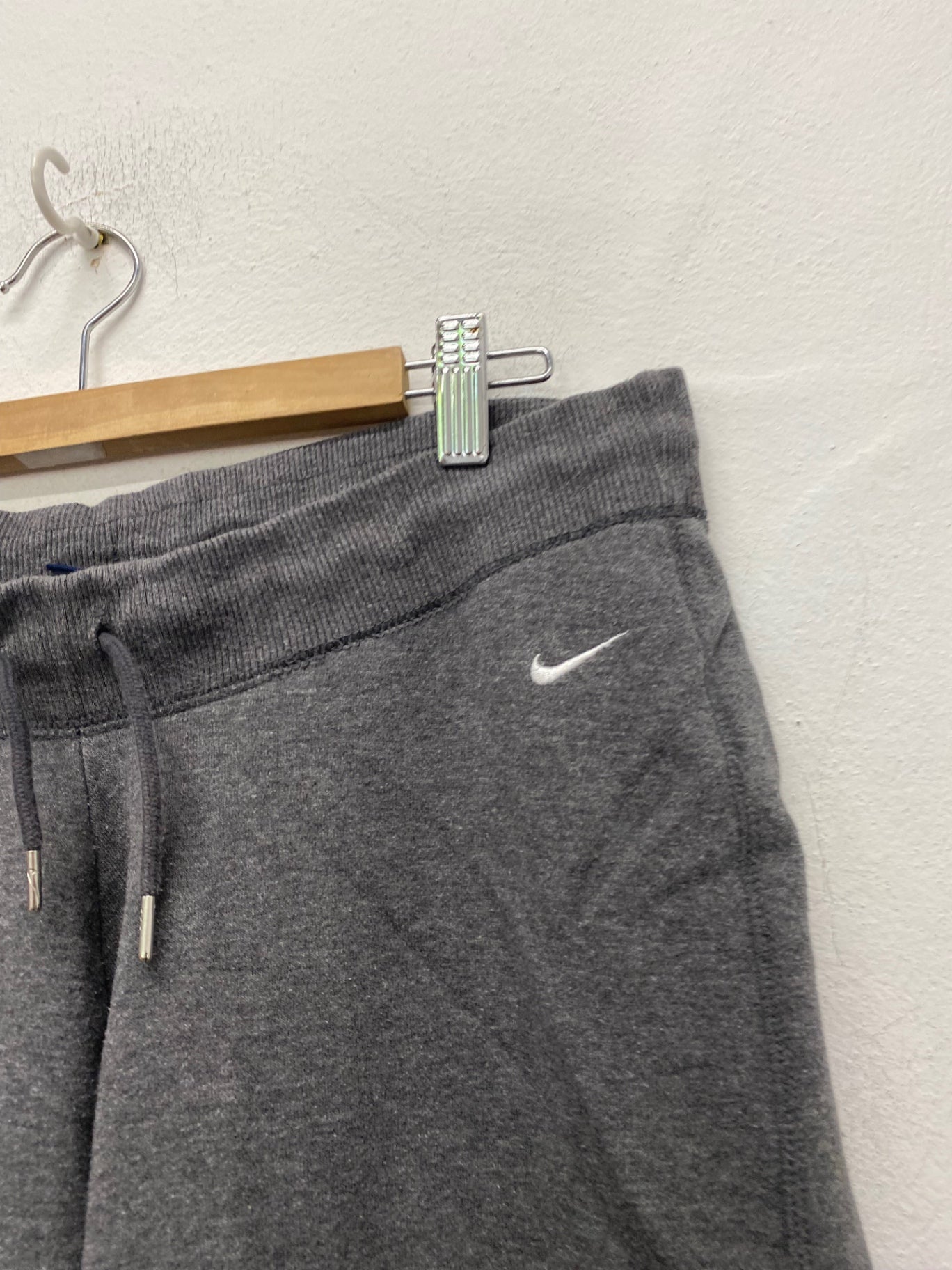 Gorgeous Nike classic Sweatpants UK L Dark Grey GS001