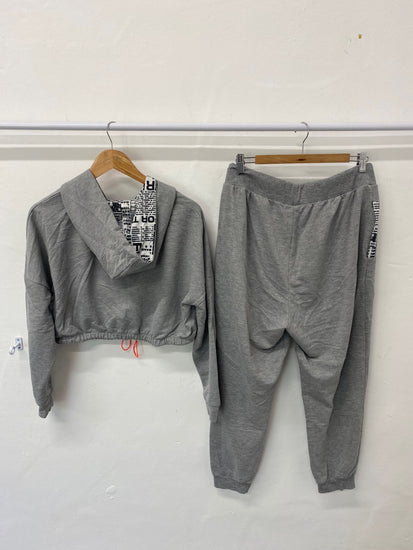 Gorgeous ASOS Athleisure Co-ord UK16 Grey GS001