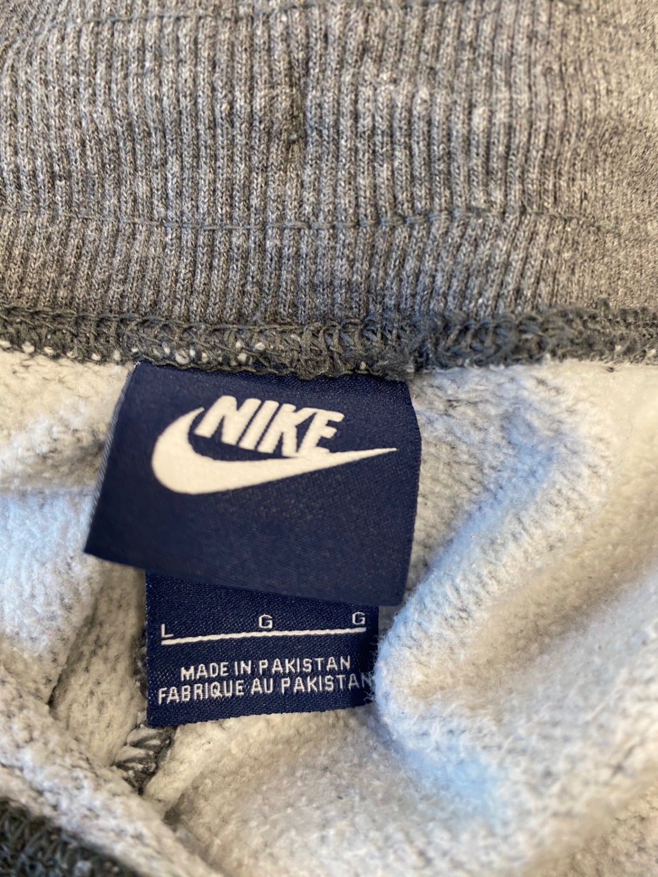 Gorgeous Nike classic Sweatpants UK L Dark Grey GS001
