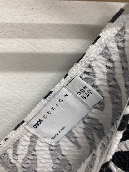 Gorgeous ASOS Mini Dress UK12 Black & White GS001