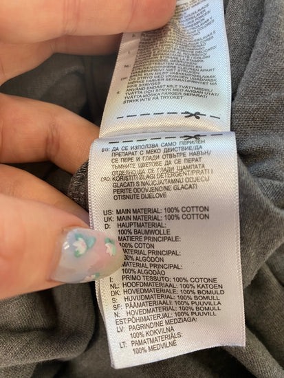 Sporty Adidas T-Shirt UK M Grey GS001