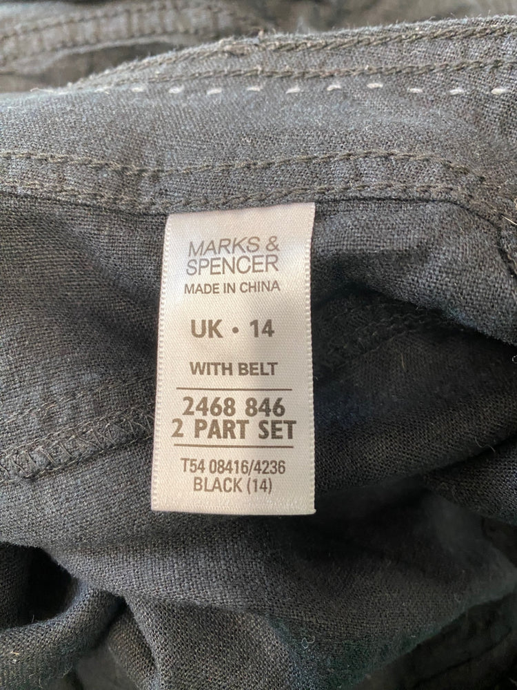 Gorgeous Marks & Spencers Loose fit Shorts Uk14 Black Summer essentials BM001