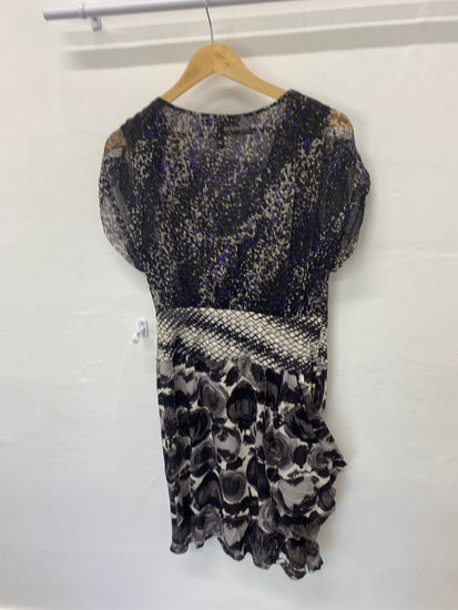 Gorgeous BCBGMAXAZRIA occasion party Dress UK10 Grey pure silk  LF003 