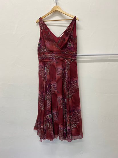 Gorgeous Berkertex Dress Uk16 Burgundy floral overlay CF001