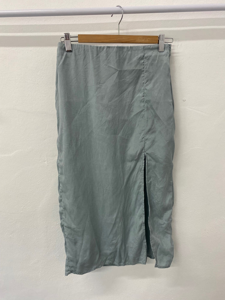 Gorgeous H&M Midi Skirt UK S Pale turquoise slip skirt EK001
