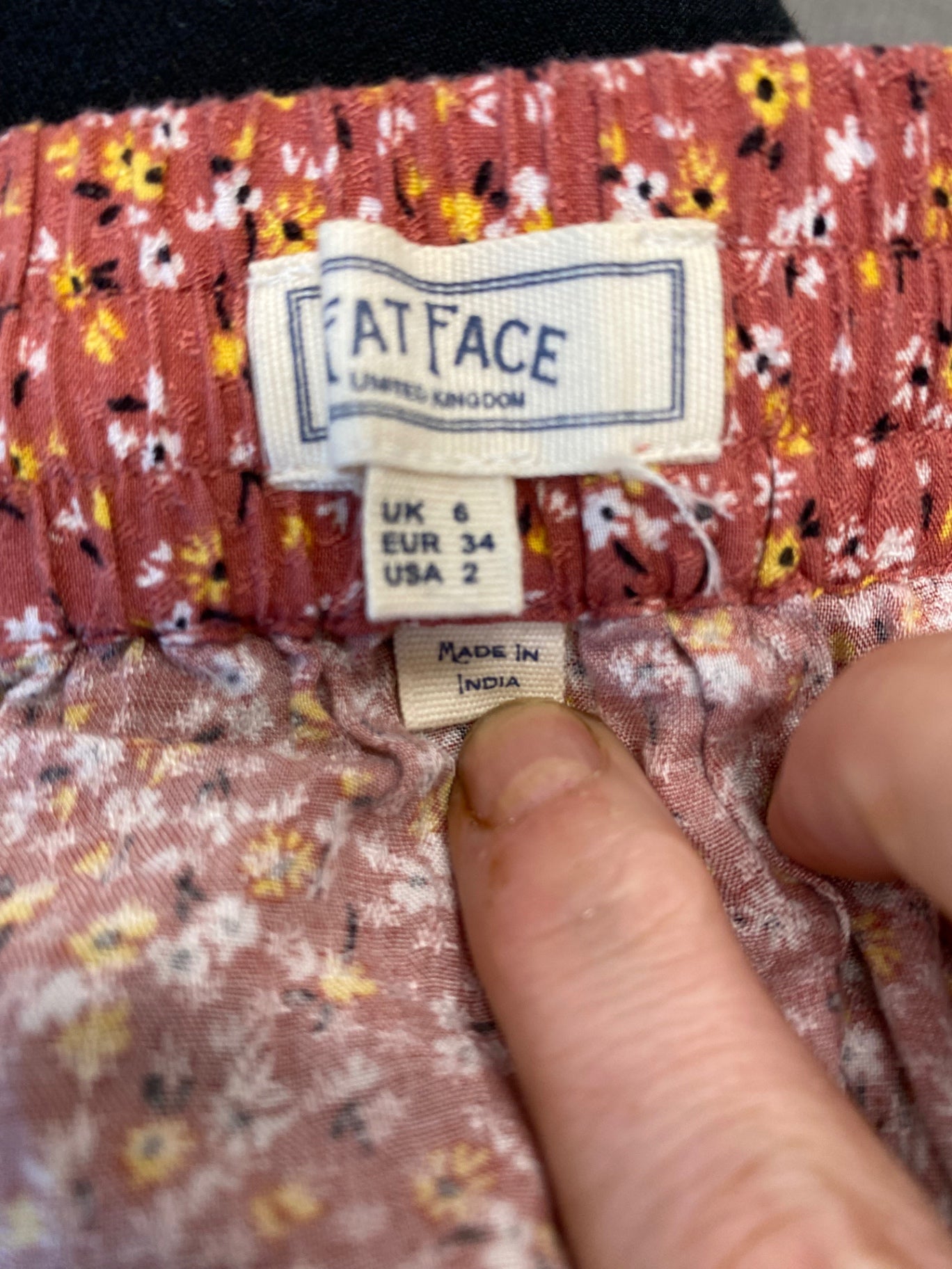 Gorgeous FatFace Skirt UK6 Soft burnt red ditsy tiered skirt EK001