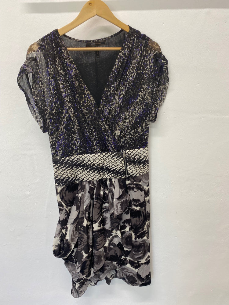 Gorgeous BCBGMAXAZRIA occasion party Dress UK10 Grey pure silk  LF003 