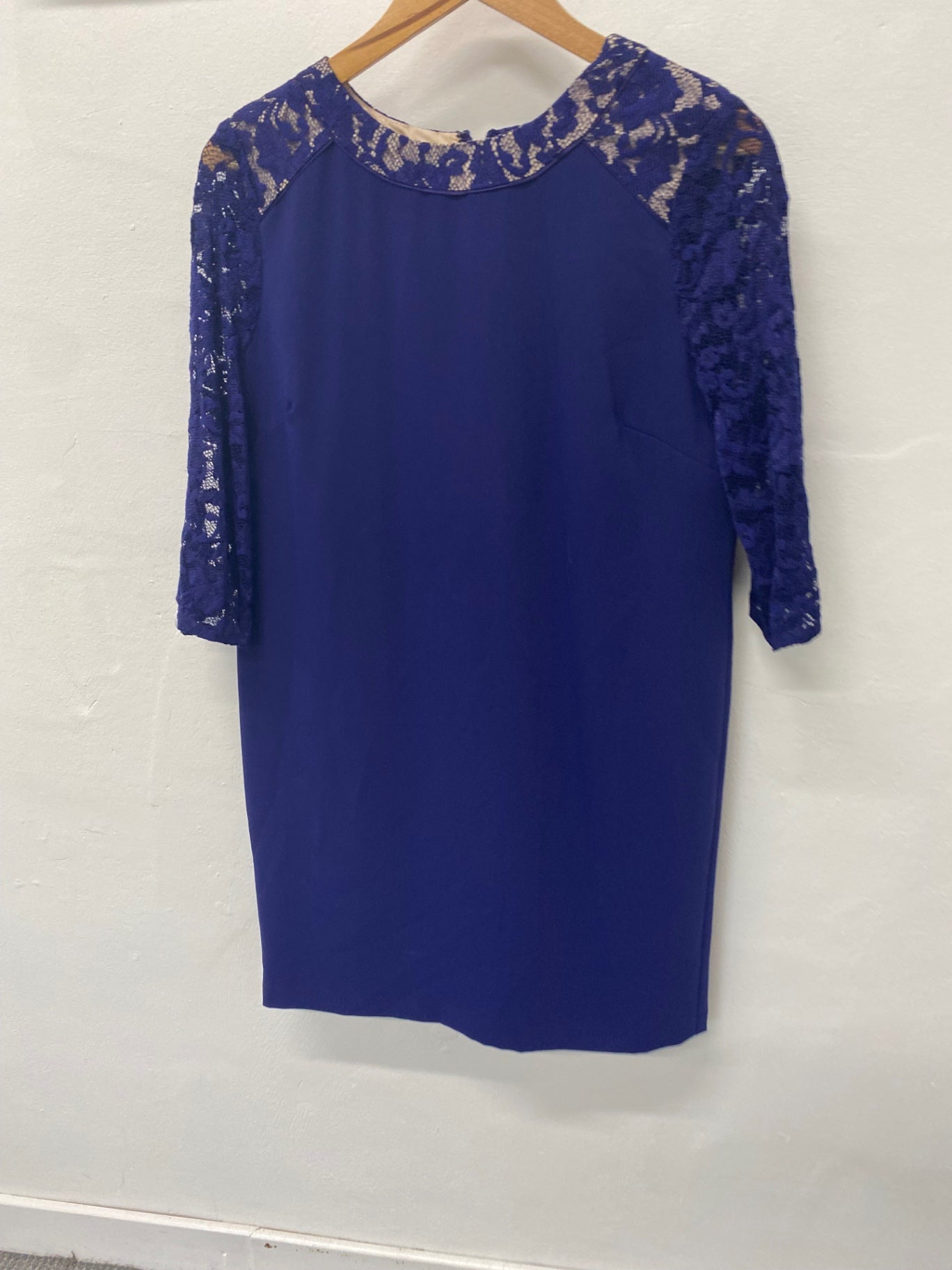 Gorgeous Coast Dress Uk14 Royal blue lace sleeves Occasion events LF003