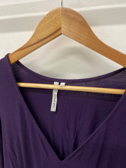 Gorgeous Michael Stars Dress Size One Purple Jersey fit & flare ZB001