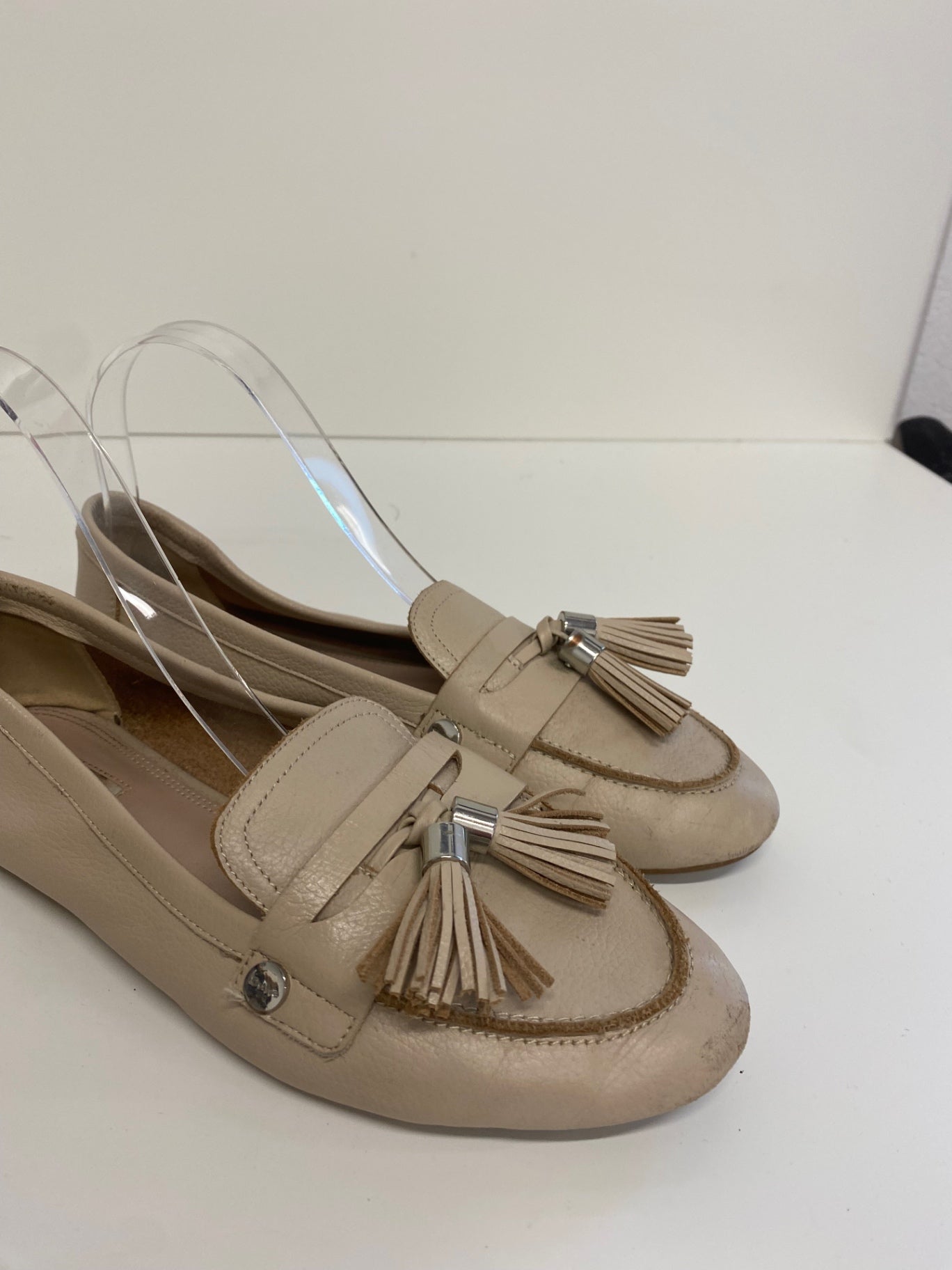 Gorgeous Dune Loafers UK5 Beige Taupe tassel loafers LF003