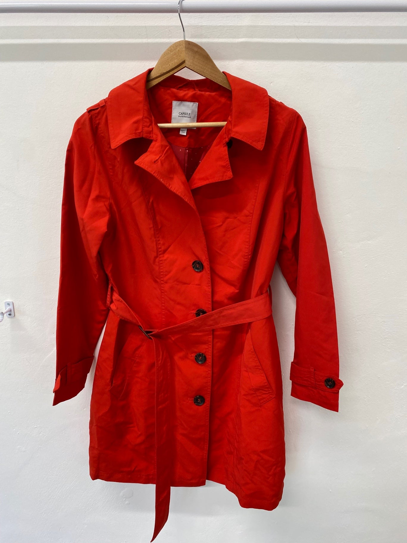 Gorgeous CAPSULE OUTERWEAR Trench Coat UK12 Red Classic short mac ZB001
