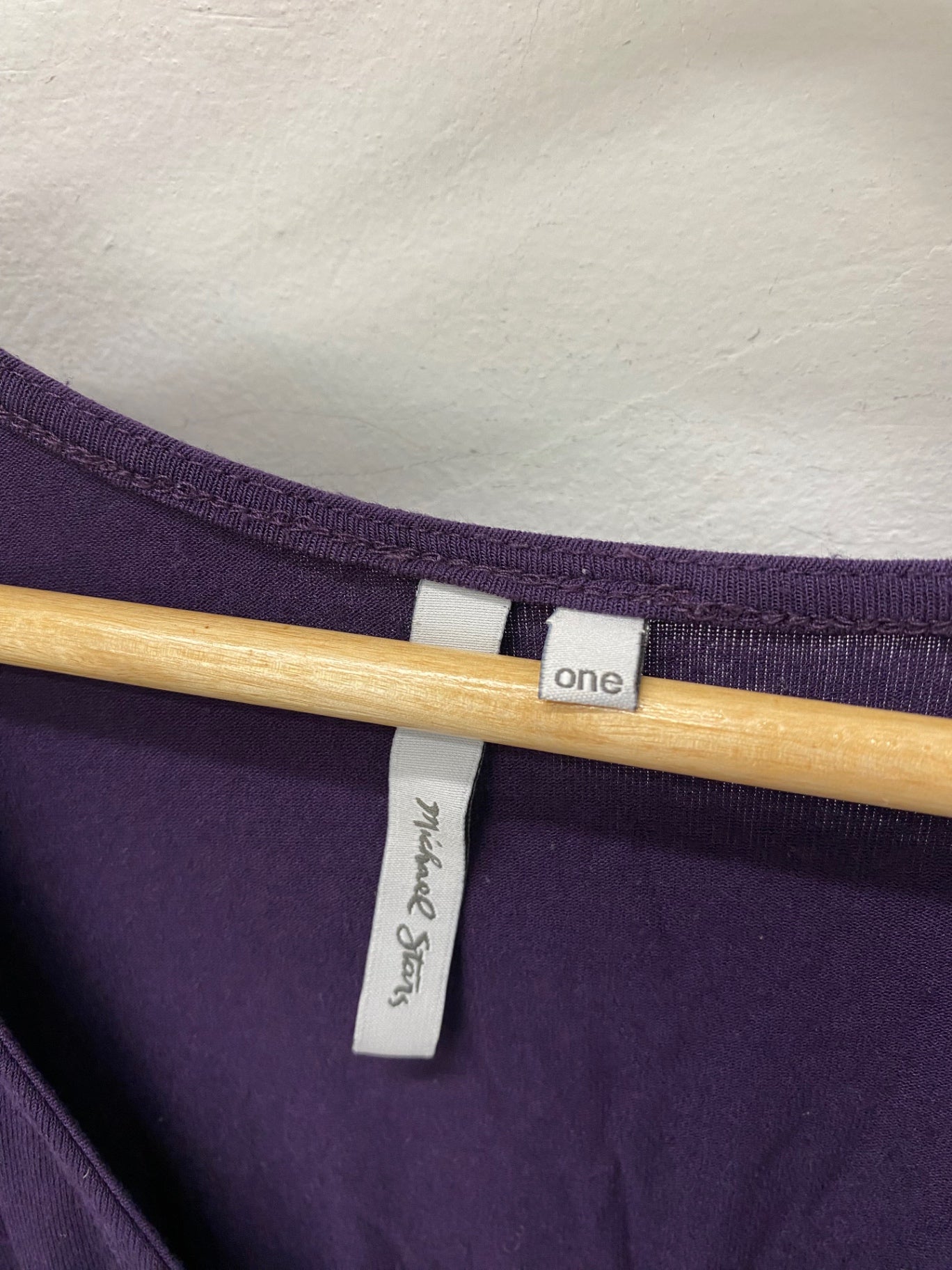 Gorgeous Michael Stars Dress Size One Purple Jersey fit & flare ZB001