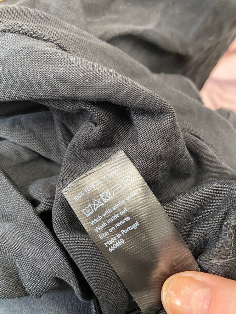 Gorgeous John Lewis Cropped T-Shirt UK12 Black Classic oversized ZB001