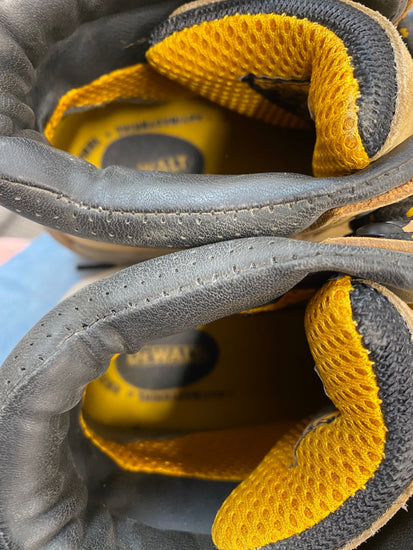 Gorgeous DeWalt Work Boots UK5 Honey Bolster Steel Toecap HG003