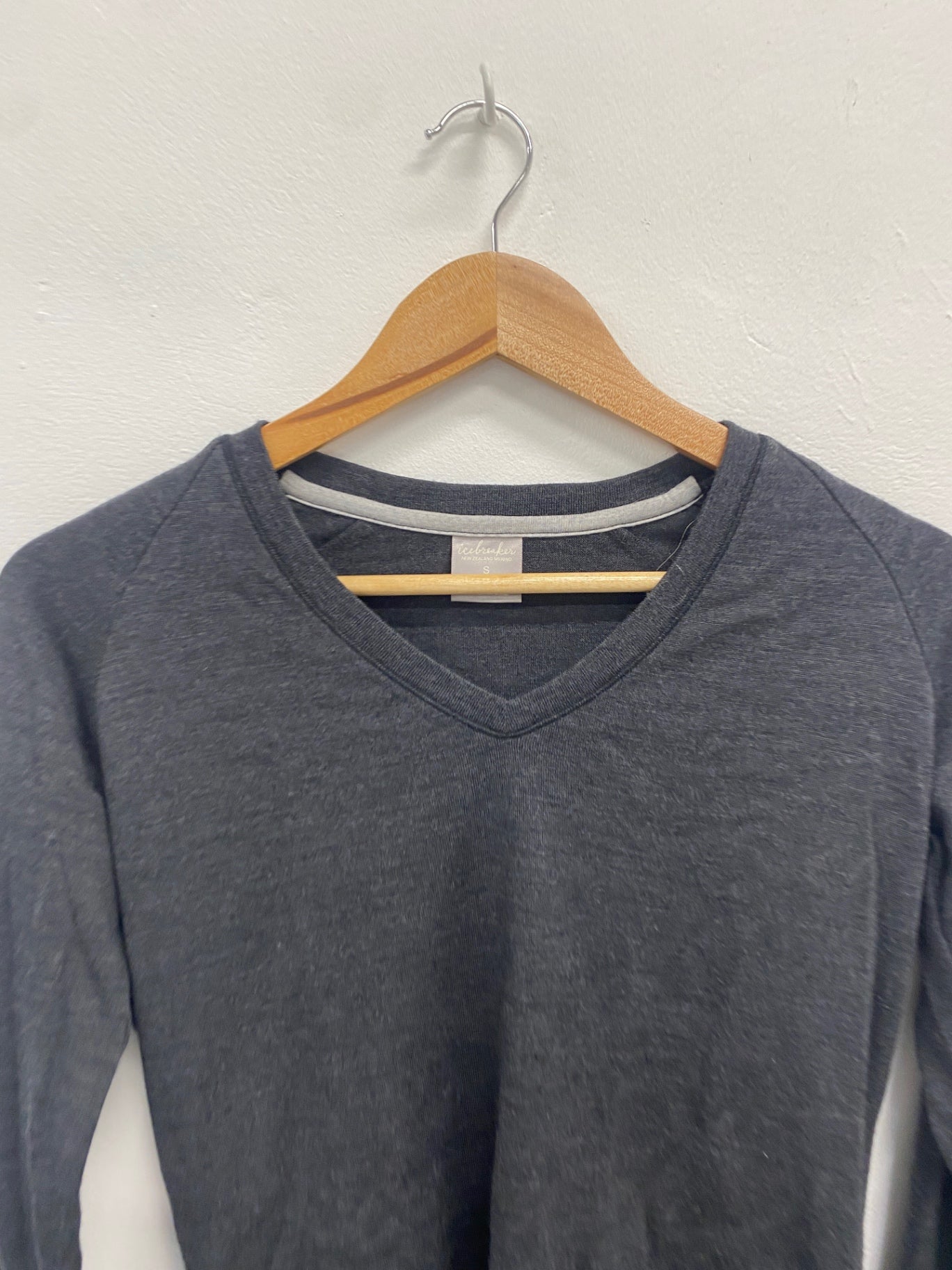 Fabulous Icebreaker Long Sleeve Top UK S Dark gray thermal skiing GM003