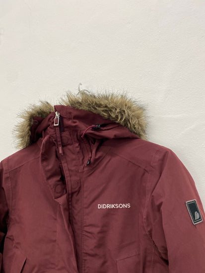 Gorgeous DIDRIKSONS Winter Coat Uk8 Maroon with Faux Fur trim GM003