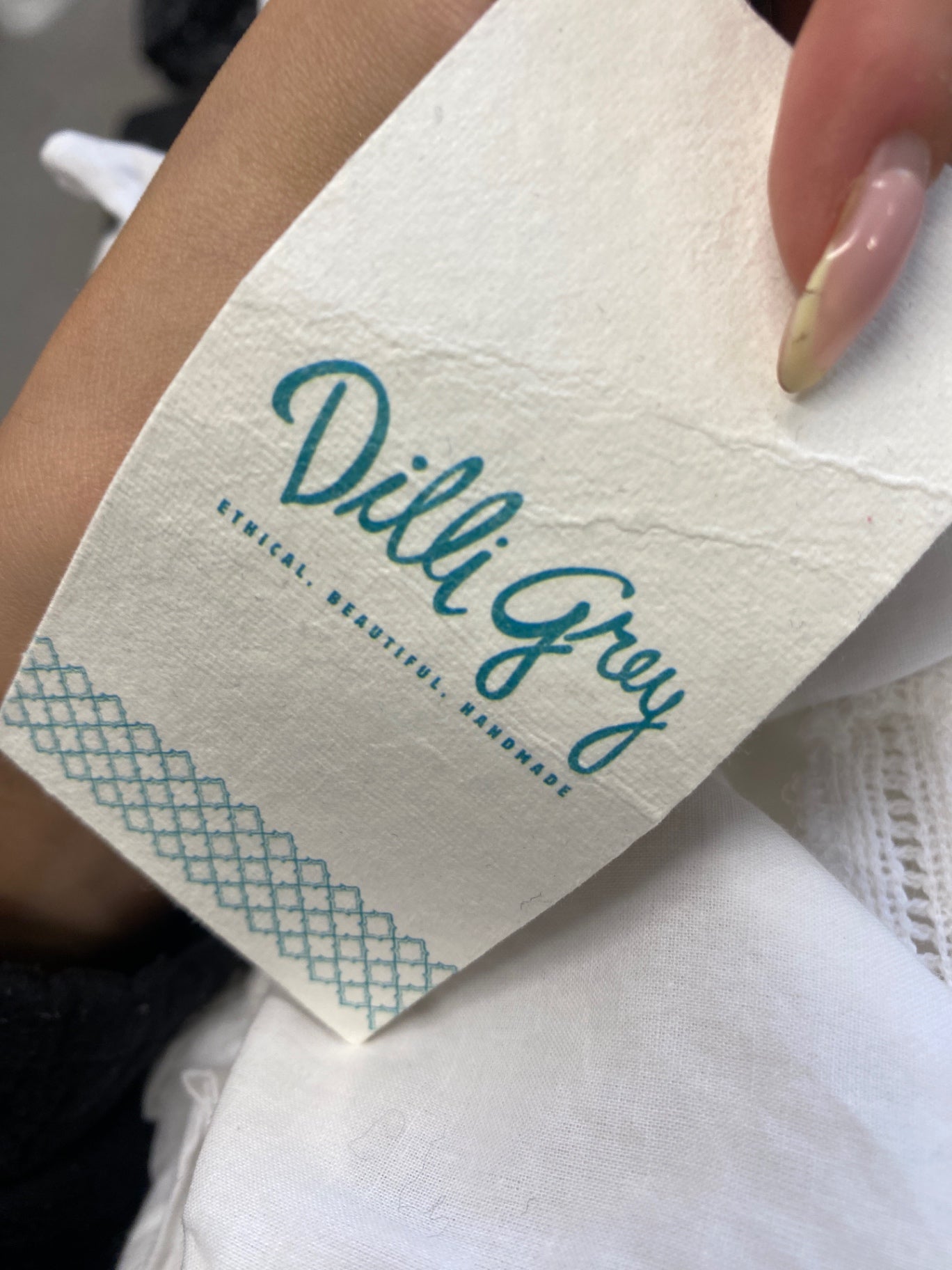 Fabulous Dilli grey Blouse UK14 White broderie new LT002