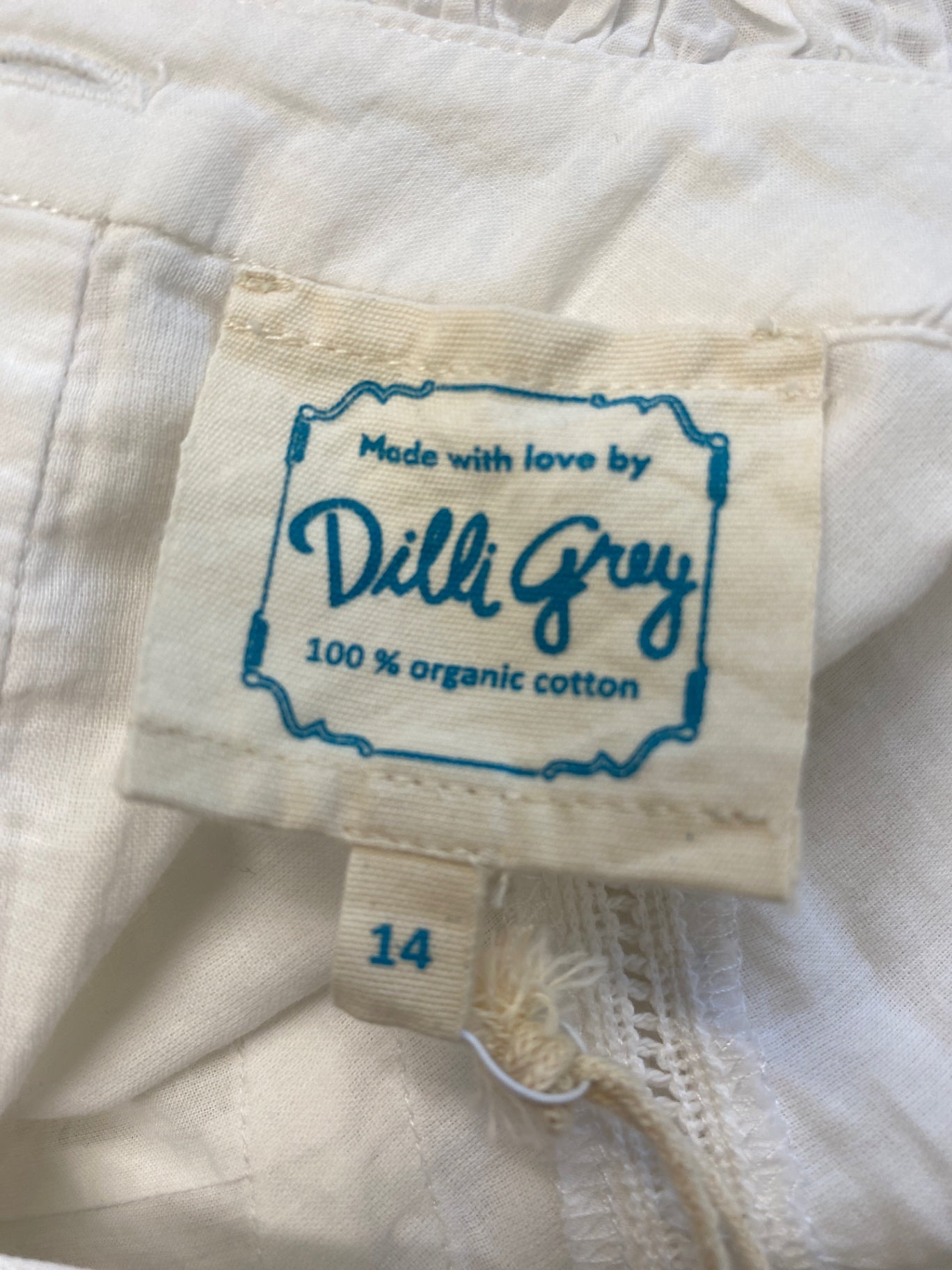 Fabulous Dilli grey Blouse UK14 White broderie new LT002