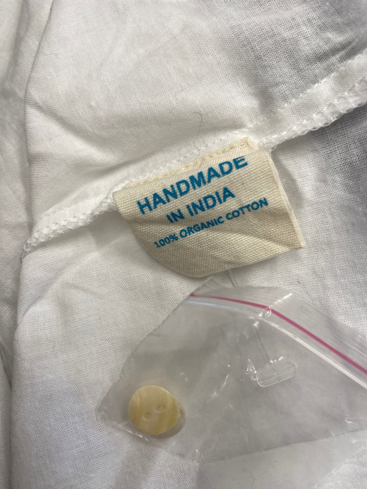 Fabulous Dilli grey Blouse UK14 White broderie new LT002