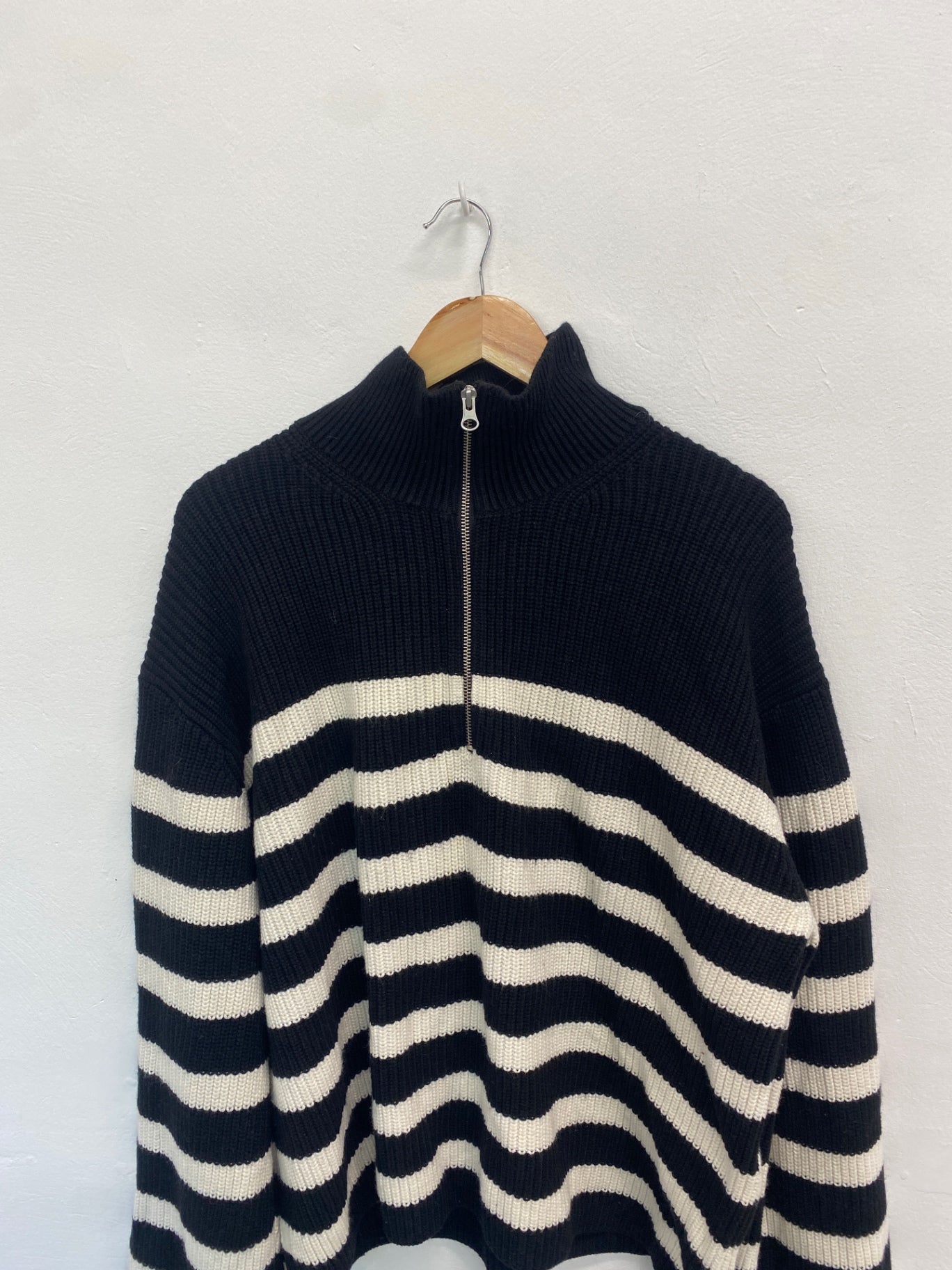 Gorgeous & Other Stories Sweater UK M Black striped quarter zip LT002