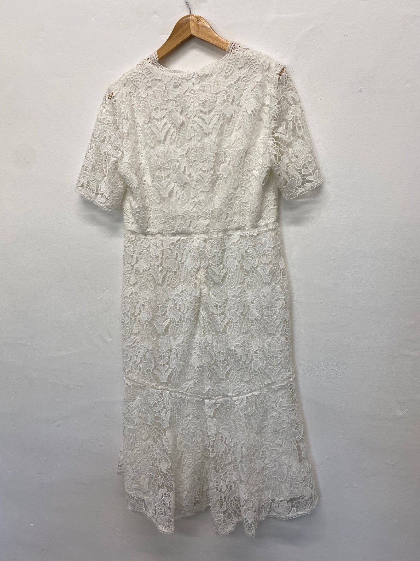 Fabulous French Connection Midi Dress Uk16 White Broderie overlay occasion events BM051