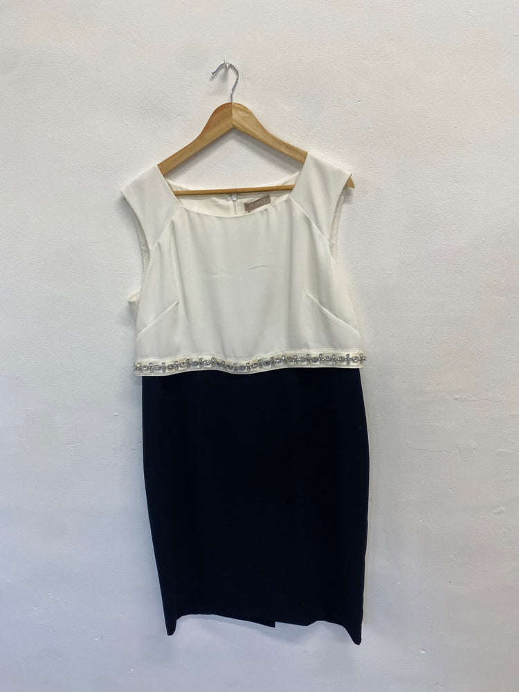 Fabulous PLANET Dress UK16 Black and White CM416