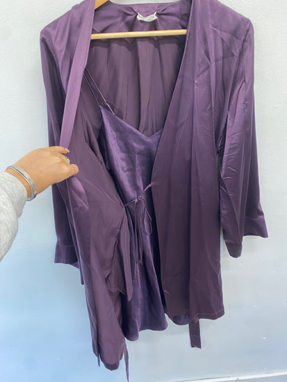 Fabulous Marjolaine Nightdress two piece sexy UK14 Violet EJP01