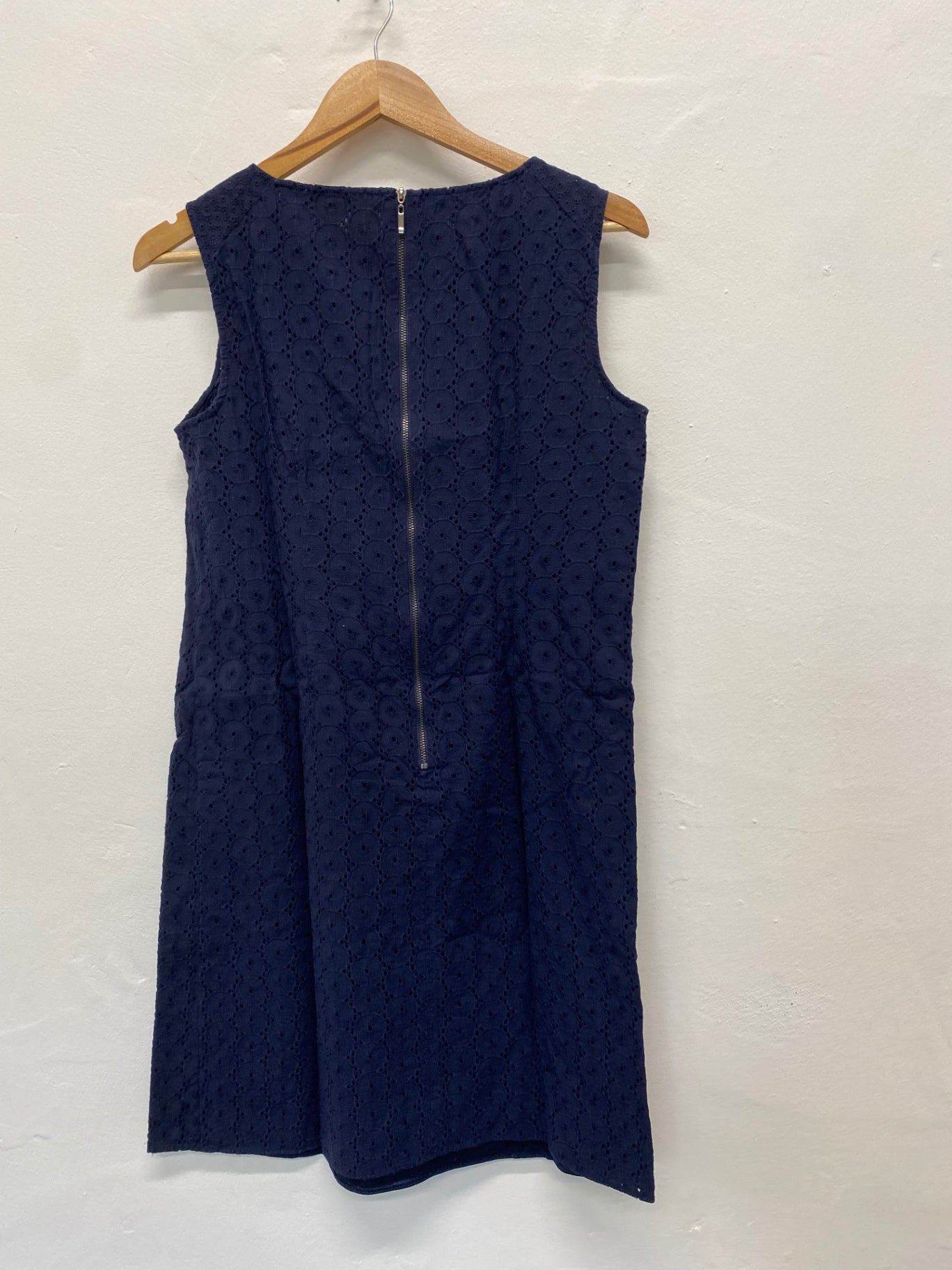 Fabulous Jasper Conran Dress Uk14 Navy Blue broderie Classic dress FK116