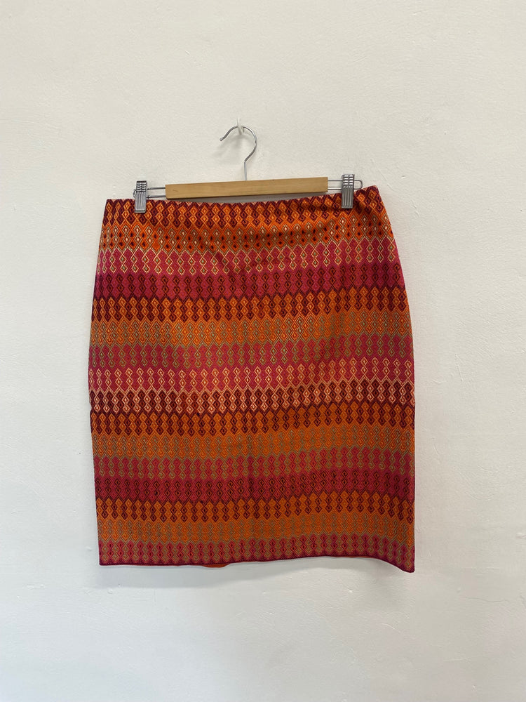 Fabulous Anthropologie Skirt UK14 Red orange pattern FK116