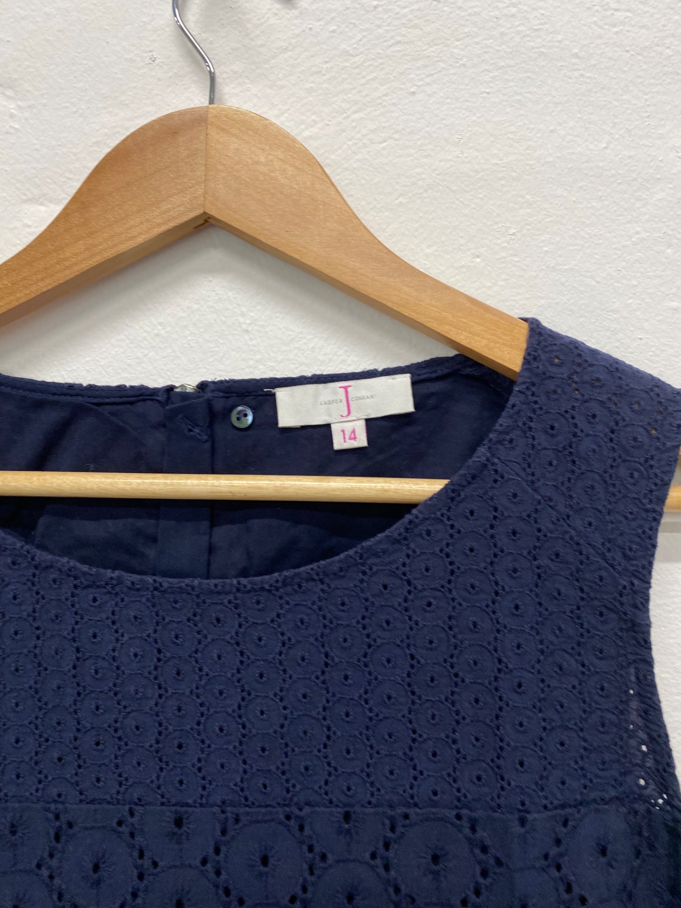 Fabulous Jasper Conran Dress Uk14 Navy Blue broderie Classic dress FK116