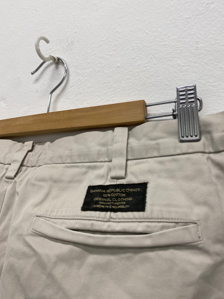 Fabulous Banana Republic Trousers W38” L32” classic  Beige FK116