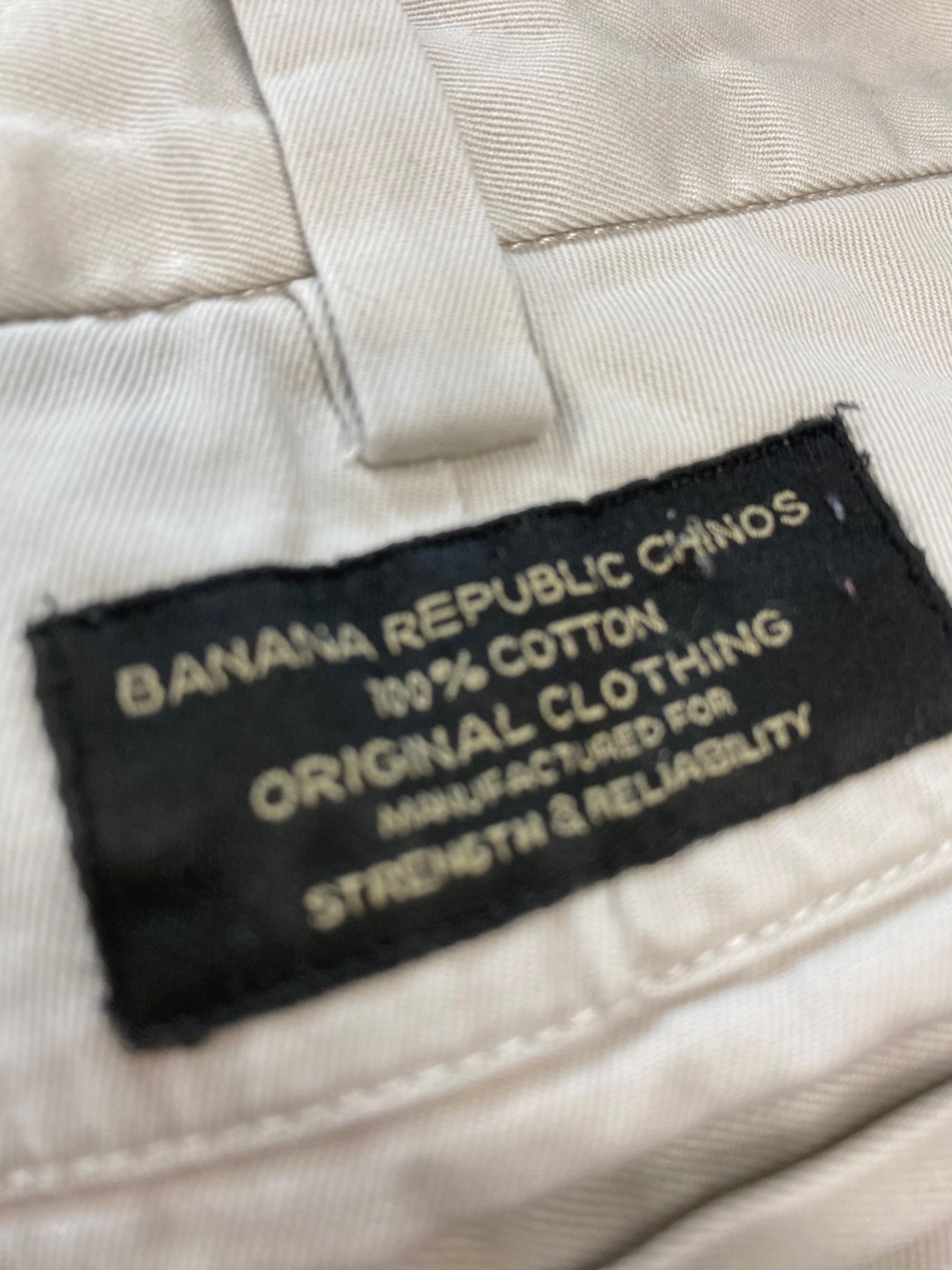 Fabulous Banana Republic Trousers W38” L32” classic  Beige FK116