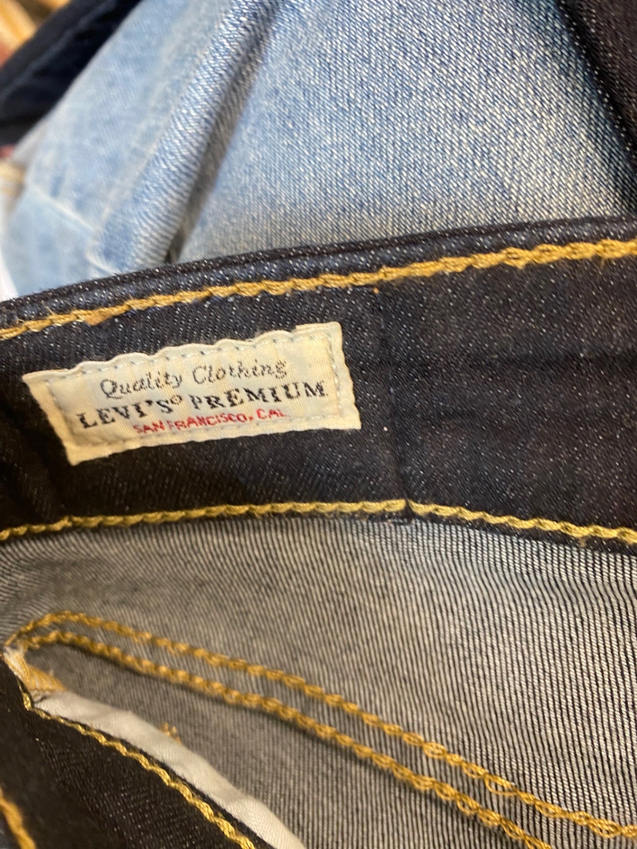 Fabulous Levi’s Bootcut Jeans W25” Dark blue high Rise Uk8 FK116