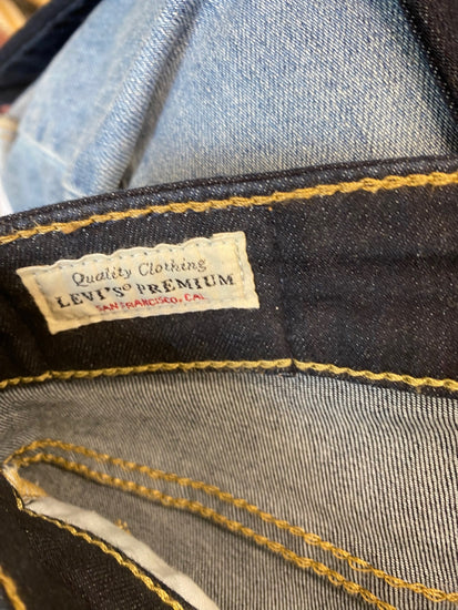 Fabulous Levi’s Bootcut Jeans W25” Dark blue high Rise Uk8 FK116