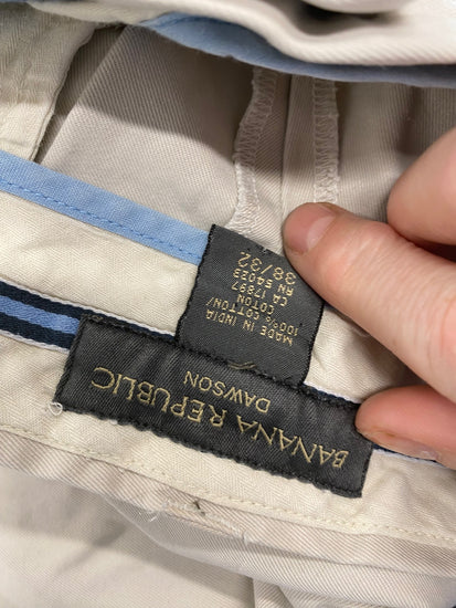 Fabulous Banana Republic Trousers W38” L32” classic  Beige FK116