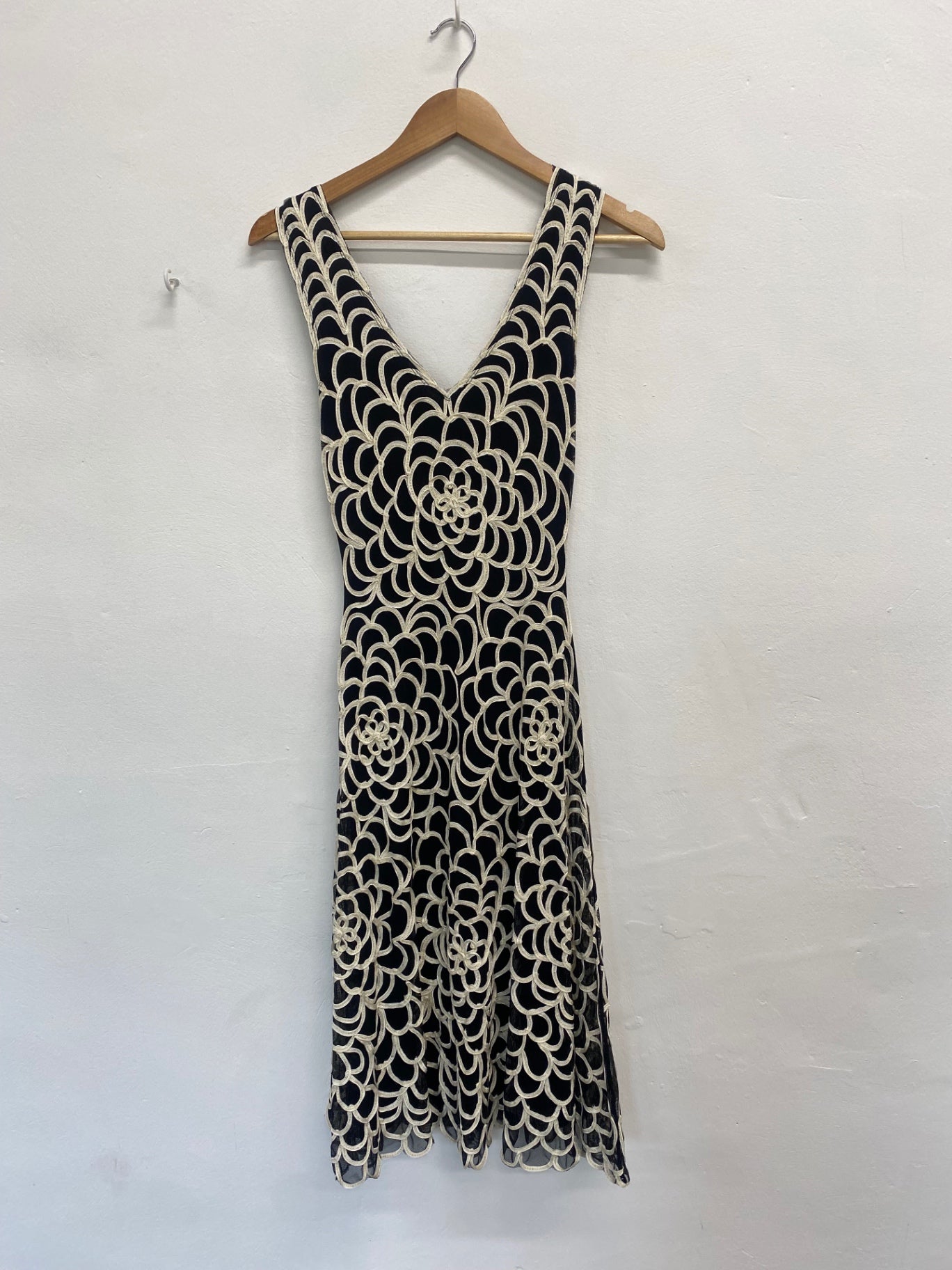 Fabulous Phase Eight Dress UK8 Black and beige formal FK116