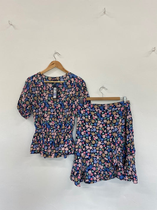 Marks & Spencers Ditsy Floral Co-ord UK8-10 AF003