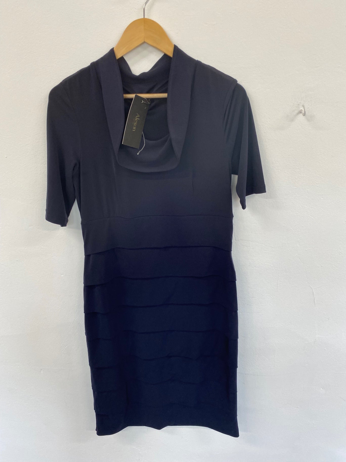 Amazing Alexon formal party Dress UK10 Navy blue Tiered HT149