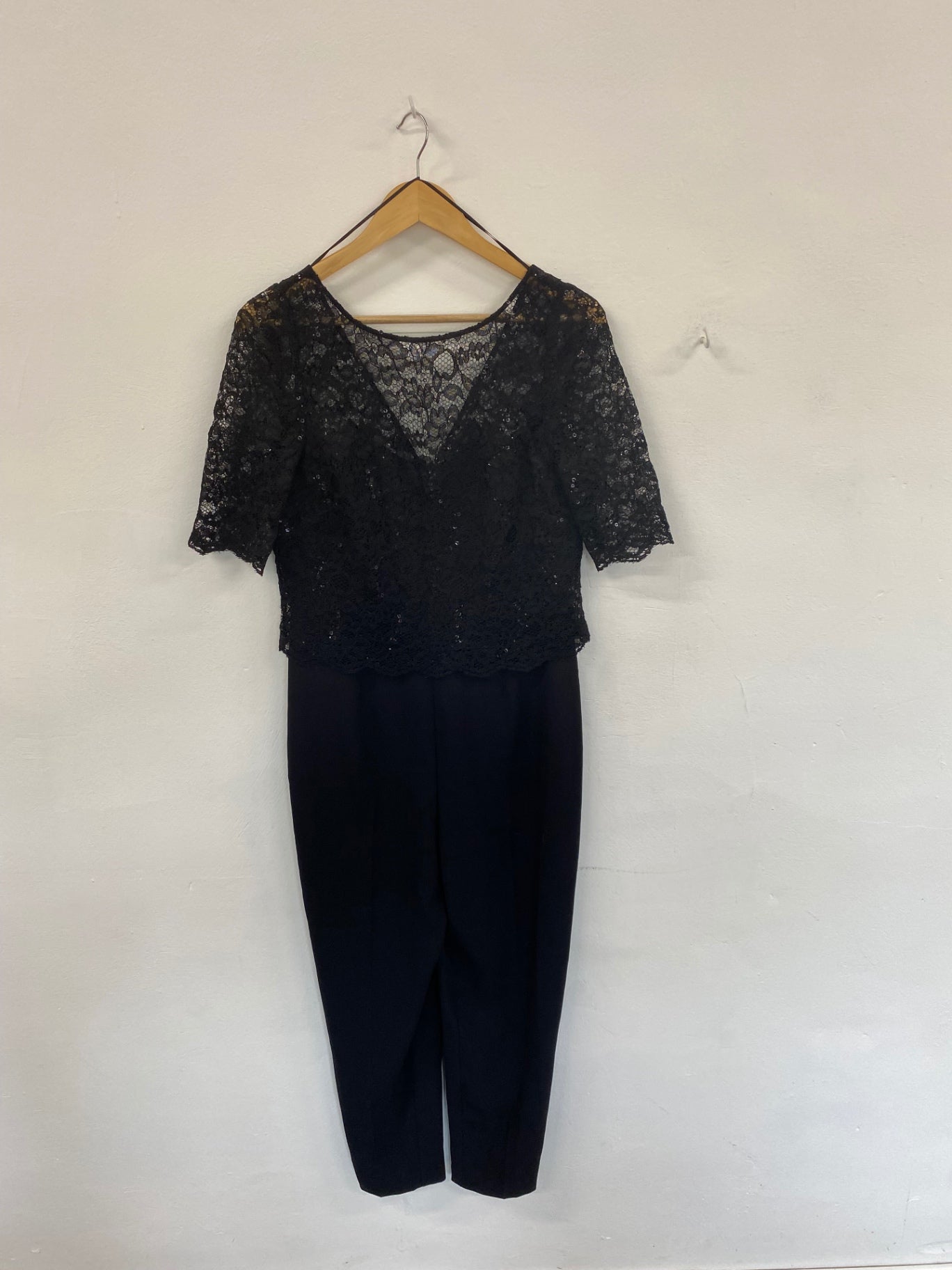 Amazing Jacques Vert occasion Events Jumpsuit UK10 Black Broderie top glamour HT149