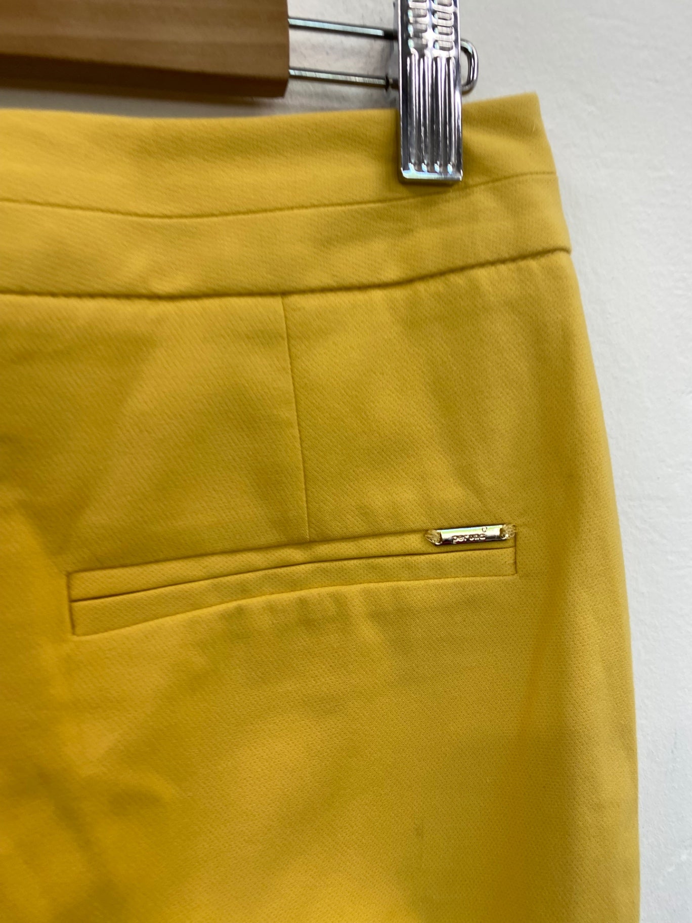 Amazing Marks & Spencers Cropped trousers Uk8 Yellow Per Una classics HT149