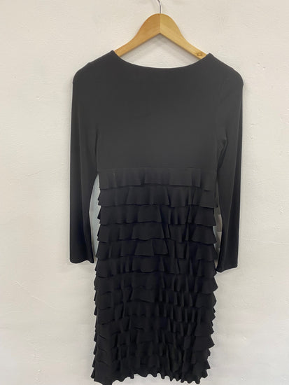 Fabulous Alexon 1920’s silhouette tiered Dress UK8 Black chic HT149